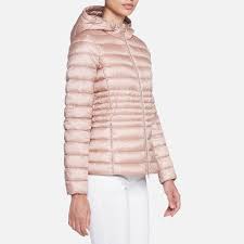 Quali sono le tendenze piumini autunno inverno 2020 2021 più interessanti quest'anno? Piumini Da Donna Piumini Caldi Piumini Lunghi E Corti Geox