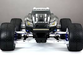 Check out this Traxxas Maxx STEALTH build from one of our very own team  members 😎 —> https://bit.ly/3eYy1wa 🖤 What is your favorite accessory  used?? 🧰 [[Model # 89076-4]] #BeatTheBoredom #MyHobby