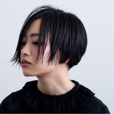 前髪ありor前髪なしストレートショートでいつでも美人スタイルに