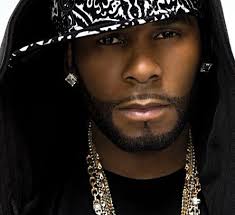 Discover how much the famous r&b singer is worth in 2021. Living My Life Like It S Golden Concert Review R Kelly Love Letter Tour St Louis Mo Soul Music Singer R B