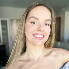 WHAT HURTS A NARCISSIST MORE: BEING IGNORED OR BLOCKED? ⚫ Most people think  ignoring a narcissist is the morst powerful move. It's not. Blocking is. I  once asked a diagnosed narcissist a