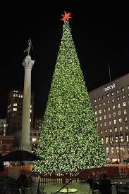 Holiday Spirit In San Francisco Christmas In San Francisco Christmas In The City Christmas Lights