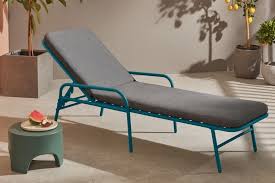 Hardwood oil treatment must be made up regularly. Best Sun Loungers Wooden Rattan And Folding Loungers London Evening Standard Evening Standard