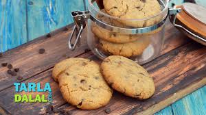 You are right priya is a thanks for the recipe. Eggless Chocolate Chip Cookies Homemade Choclate Chip Cookie Christmas Recipe By Tarla Dalal Youtube