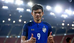 Check spelling or type a new query. Sri Pahang Diam Diam Merisik Penyerang Skuad Kebangsaan Thailand Adisak Kraisorn Sukanz