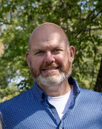 Since graduating from Palmer College of Chiropractic in 1998, Dr. Brennan  has accumulated over 27 years of experience in providing tailored  healthcare solutions. Dunlap Chiropractic's comprehensive services include  hands-on chiropractic techniques, spinal