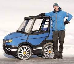チョロq みたいな電動アシスト4輪自転車 podride 天候に左右されない快適さ 電動自転車 自転車 ペダルカー