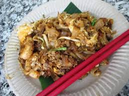 The penang char kuey teow recipe char kuey teow is now world famous. Penang Road Famous Char Kuey Teow The Wait Was Long But The Uncle Doesn T Forget Orders D Picture Of Joo Hooi Cafe Penang Island Tripadvisor