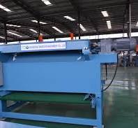 How the veneer peeling machine works - Plywoodline