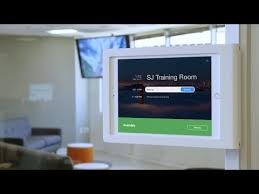 The slideover tool means you can always drag an app up onto the zoom window, and it will hover as a window on top of. Zoom Digital Signage And Scheduling Display Youtube