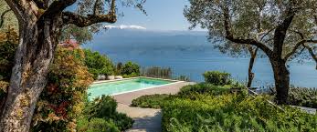 Ferienwohnungen Am Gardasee San Giorgio Resort Gargnano Italien Ferienwohnung Gardasee Gardasee Ferienwohnung Mit Pool Ferien