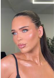 Glamorous Makeup Tips for Every Occasion