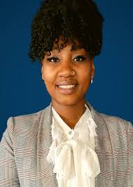 Karla Sloan's Instagram, Twitter & Facebook