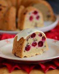 Fold in cherries and 1/2 cup nuts. Cranberry Pecan And Bourbon Christmas Cake Baking Bites