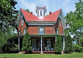 Centuries ago, octagon shaped buildings were popular in italy. The Curious Fad Of Octagon Houses In 19th Century America Gardens To Gables