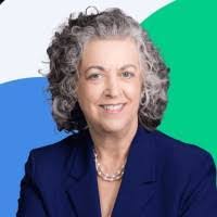 Amanda Heiden's Instagram, Twitter & Facebook