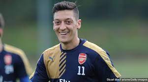 Maybe you would like to learn more about one of these? Bikin Heboh Mesut Ozil Diserbu Para Jamaah Minta Foto Saat Umrah