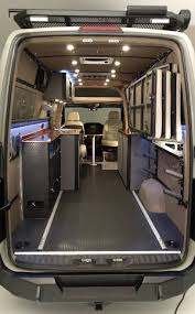 55 Stunning Ideas For Camper Van Conversions For Your Inspiration Camion Camping Car Fourgon Camping Car Fourgon Sprinter