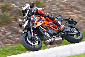 Ktm 2020 1290 super duke r price. 2020 Ktm 1290 Super Duke R Review 19 Fast Facts