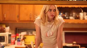 La polifacética actriz que dejó atrás el cine porno para triunfar con  Zendaya