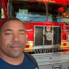 𝗕𝗲𝘀𝘁 👏 𝗜𝗻 👏 𝗧𝗵𝗲 👏 𝗕𝘂𝘀𝗶𝗻𝗲𝘀𝘀 👏 A shoutout and happy  National Athletic Training Month to the #DukeGang athletic training staff  who keep us going daily ➡️ Hap, Kyle, Yuji & Co. #GoDuke 🔵😈🏈