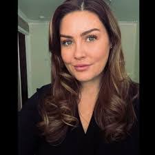 Carla Welsh's Instagram, Twitter & Facebook