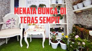 Rekomendasi cara menata tanaman hias di depan rumah dapat dilakukan dengan sangat mudah. Menata Bunga Di Teras Sempit Youtube