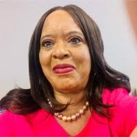 500+ "Dr. Roxanne" profiles