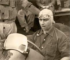 Juan manuel fangio (* 24. Foto Galerie 100 Jahre Rennfahrerlegende Juan Manuel Fangio Rennfahrer Zwischengas