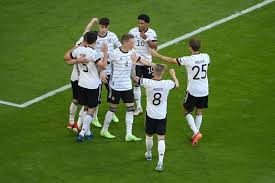 تأسس اتحاد كرة القدم الألماني عام 1900، وانضم إلى الفيفا عام 1904. Ø£Ø±Ù‚Ø§Ù… ÙˆØ­Ù‚Ø§Ø¦Ù‚ Ù…Ù† ÙÙˆØ² Ø£Ù„Ù…Ø§Ù†ÙŠØ§ Ø§Ù„ÙƒØ¨ÙŠØ± Ø¹Ù„Ù‰ Ø§Ù„Ø¨Ø±ØªØºØ§Ù„ Ø£Ø®Ø¨Ø§Ø± ØµØ­ÙŠÙØ© Ø§Ù„Ø±Ø¤ÙŠØ©