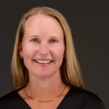 If you've worked with me, you know I'm passionate about customer marketing  and advocacy. I'm energized by learning new use cases, tech stacks, and  product capabilities. I'm fascinated by the “why”… |