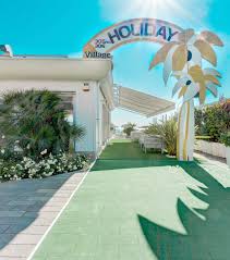 Milanocam.it milanocam is an open project providing webcams and weather live from milano. Bagno Holiday Village Milano Marittima