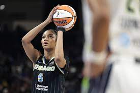 Sky's Angel Reese, Wings' Paige Bueckers look to lift teams through  rebuilds to contention - Chicago Sun-Times