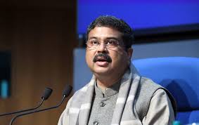 Dressed in jacket, his trademark outfits from the 80s, and a pair of pants, the actor was seen standing with his hands resting on a railing. Dharmendra Pradhan Wikipedia