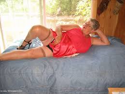 GirdleGoddess – Page 3 – TACAmateurs.com