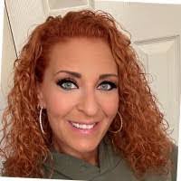 Melanie Billman's Instagram, Twitter & Facebook