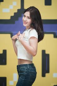Idoller Uretimi In 2020 Cute Korean Girl Jeon Somi Cute Girl Pic