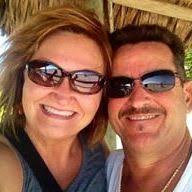 Laura Ahern (laurarahern)