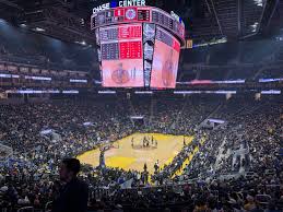 Golden state warriors tickets can have varying prices because of the team's location and opponent. Coronavirus Nba S Warriors To Play In Empty Arena Los Angeles Times