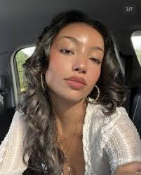 Natalie Soto (natlaurenastyles)