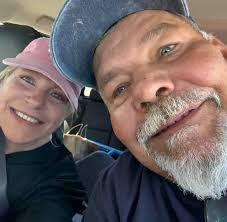 Is there a company in Emmett that can change out sand in a sand filter for  a pool?