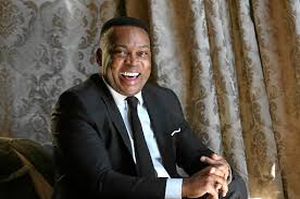 Robert marawa education/ robert marawa qualifications. Robert Marawa Survives A Heart Attack Nalebrity