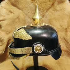 Customize your avatar with the spiked helmet and millions of other items. Cosplay Helme Pickelhaube Nachahmung Preussische Helm Tragbare Retro Turm Deutsch Militar Helm Mittelalterlichen Ritter Maske Scary Costumes Aliexpress