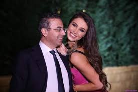 ٤ يونيو، ١٩٨٦ (العمر 30)، الأشرفية، لبنانالطول: Ø£Ù†Ø§Ø¨ÙŠÙ„Ø§ Ù‡Ù„Ø§Ù„ ØªØ­ØªÙÙ„ Ø¨ØªÙƒØ±ÙŠÙ… Ø²ÙˆØ¬Ù‡Ø§ Ù†Ø§Ø¯Ø± ØµØ¹Ø¨ ÙÙŠ Ù…ØµØ±