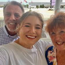 Fundraiser for Elisabeth Thyng by Kaitlyn Peterson : Support Elisabeth  Through Her Mother's Final Days and Beyond