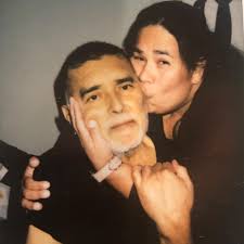 What service can pick up and discard refrigerators?