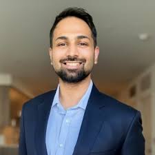 A Y Combinator judge called our project boring — and then told us it could  be a $B company. That one line completely flipped how I think about  building. Flashy ideas grab