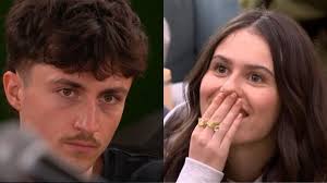 Star Ac': Amour, Clashs & Jalousie! Léo Déchire le Château?!