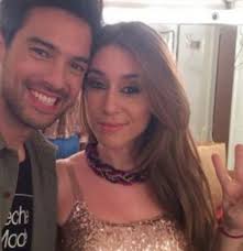 The best gifs are on giphy. El Chino Leunis Se Separo De Su Mujer Karin Rodriguez