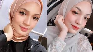 Sinopsis tersuka tanpa sengaja raya. Biodata Amyra Rosli Lengkap Profil Umur Dan Agama Pemeran Nur Di Nur Mnctv